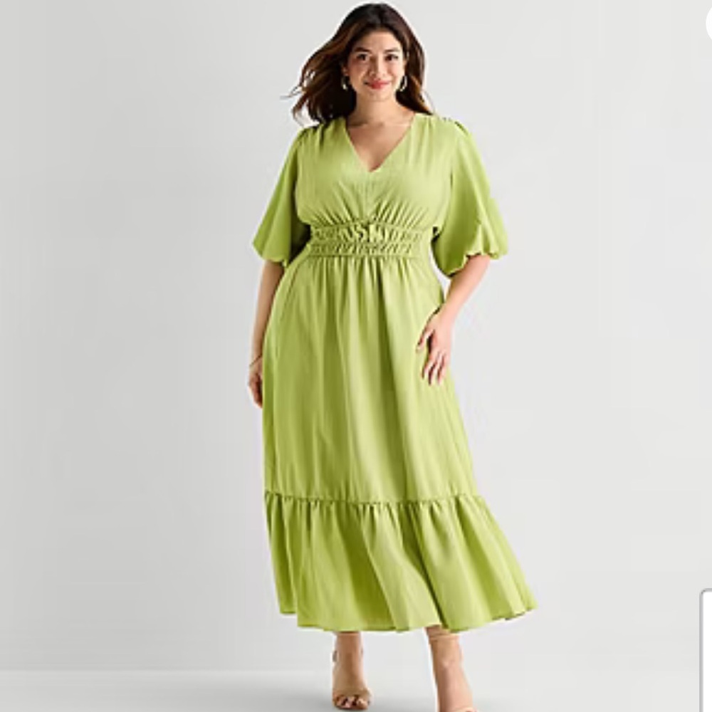 Melonie T Light Green V-Neck Smocked Waist Midi Dress Sz 18W